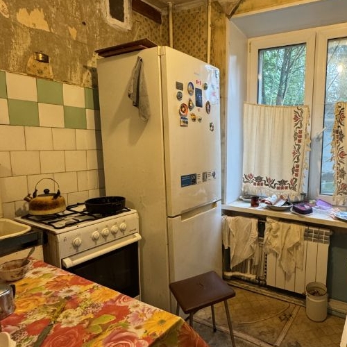 2-комн квартира Омская улица, 15