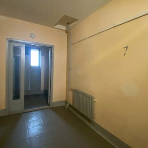 1-комн квартира Карпатская М. ул,  д. 15
