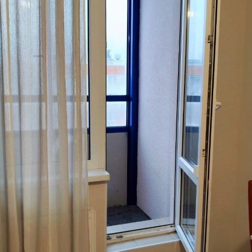 1-комн квартира пос. Янино-1, улица Ясная, 11