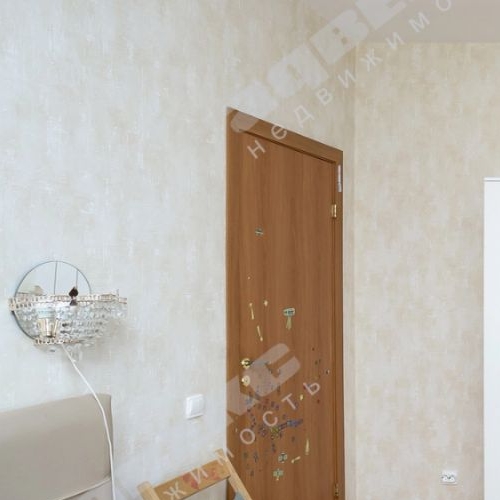 2-комн квартира Кировск, Набережная улица, 5