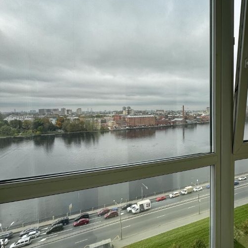 1-комн квартира Октябрьская набережная, 44