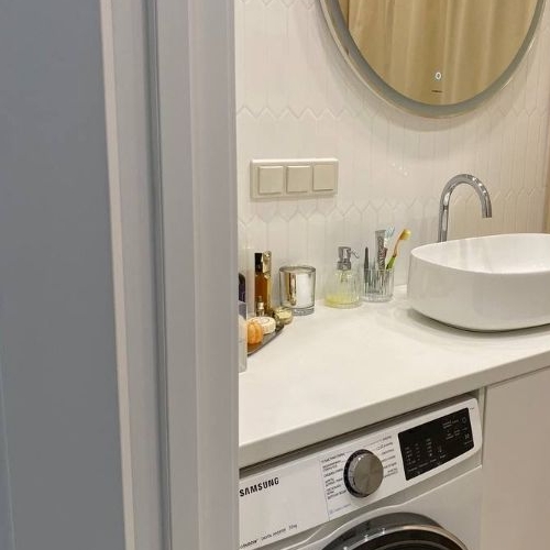 2-комн квартира Новоселье городской поселок, улица Центральная, 10к2