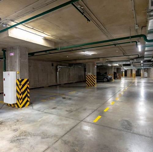 Гараж/парковка Светлановский проспект,  д. 8 с1