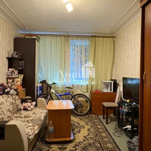 4-комн квартира ул Коммуны,  д. 26,  к. 4