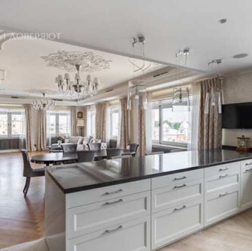 4-комн квартира Волховский переулок