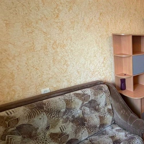 3-комн квартира Кингисепп, 1-я линия, 8