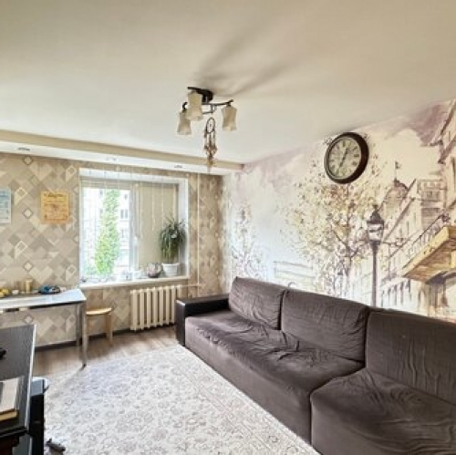 3-комн квартира улица Васи Алексеева