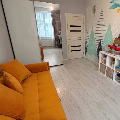 3-комн квартира пос. Шушары, улица Вишерская, 2