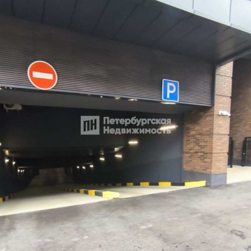 Гараж/парковка Уральская ул,  д. 1