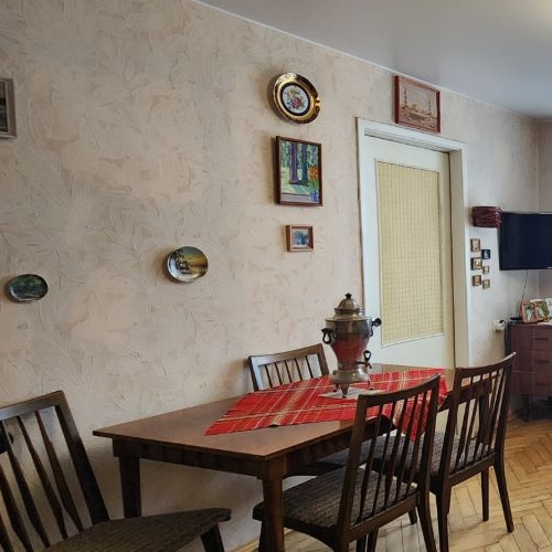 3-комн квартира Ленинский проспект, 138/5