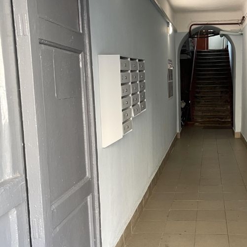 2-комн квартира улица Михайлова, 12