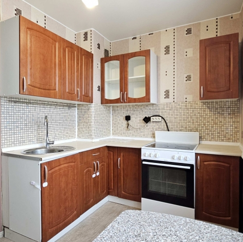 2-комн квартира Колпино г, Октябрьская ул,  д. 61