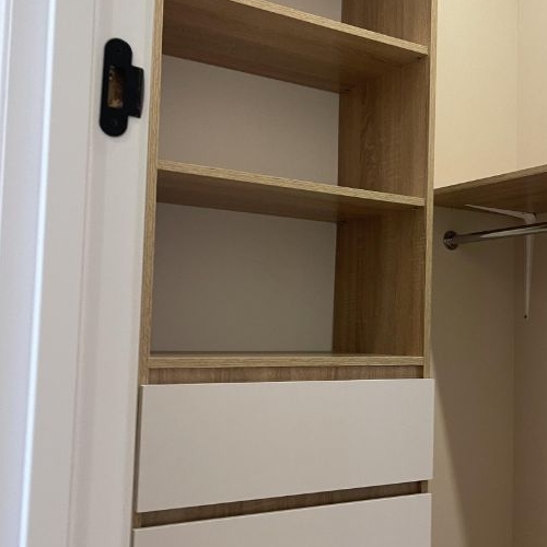 1-комн квартира Новоселье городской поселок, улица Петропавловская, 13