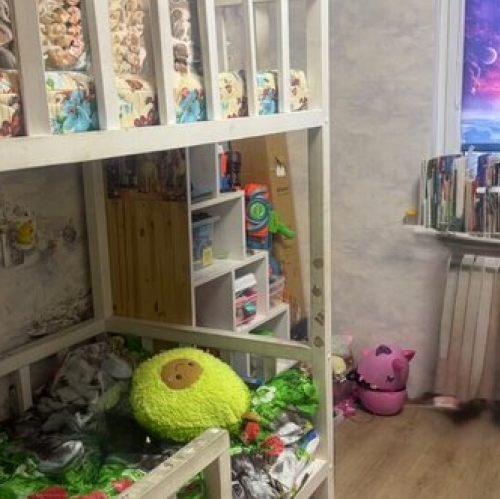 3-комн квартира улица Крыленко,  д. 37 к1