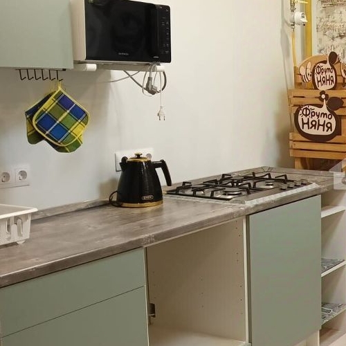 1-комн квартира Имени Свердлова пгт, проезд Западный, 11Ак2