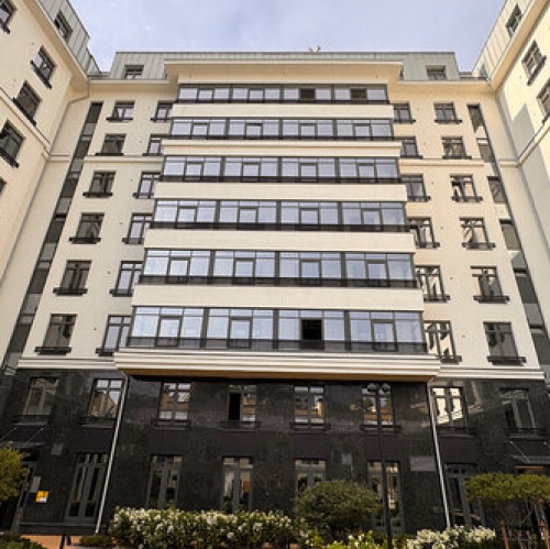 4-комн квартира проспект Бакунина,  д. 33 с1