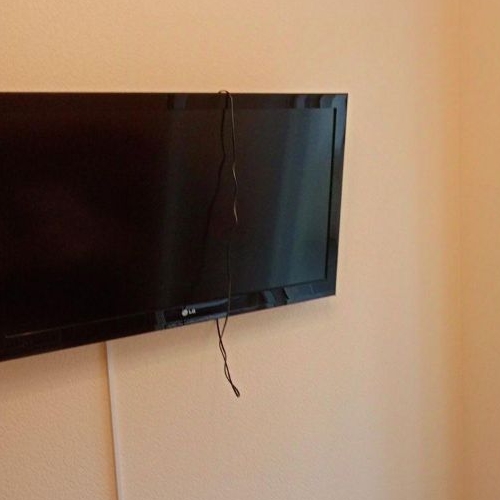 1-комн квартира д. Новосаратовка, улица Первых, 2к4