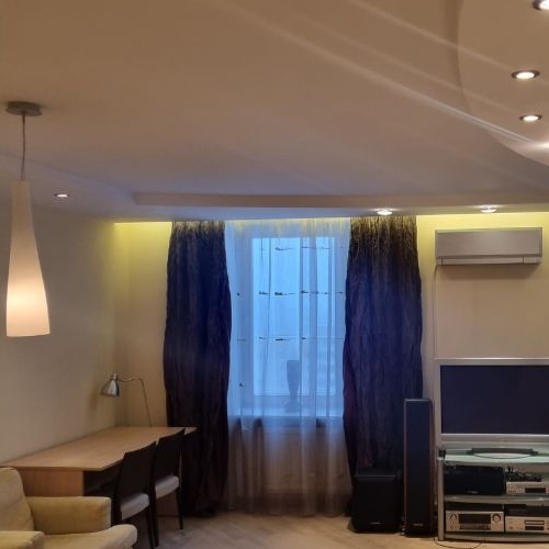 2-комн квартира проспект Пятилеток, 2