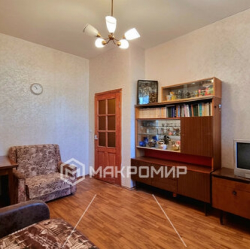 2-комн квартира Колпино г, Заводской пр-кт,  д. 38