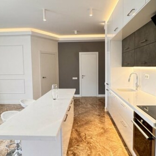 3-комн квартира улица Коробицына,  д. 2 литВ