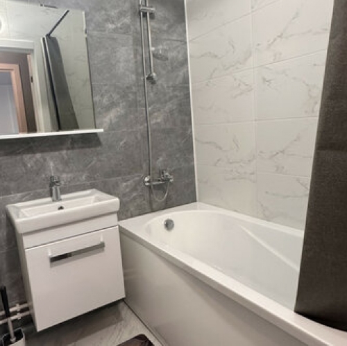 2-комн квартира Обуховской обороны пр-кт,  д. 38