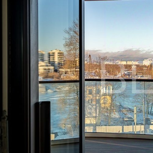 4-комн квартира Вязовая улица, 8