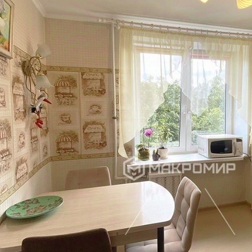 2-комн квартира проспект Тореза, 102К5