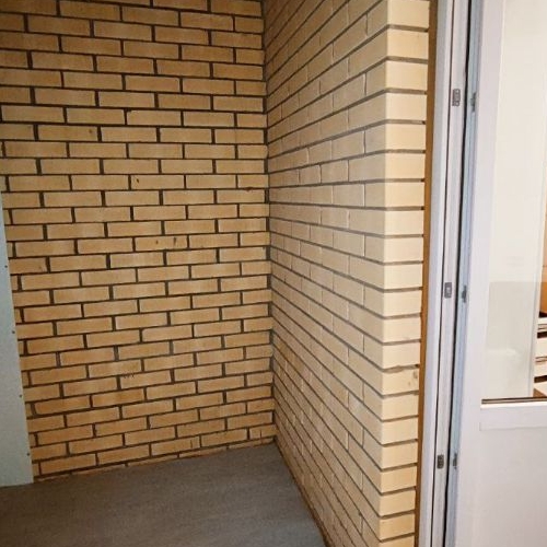 Студия пос. Бугры, бульвар Воронцовский, 9к2