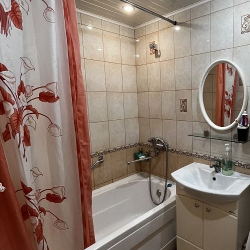 1-комн квартира пос. Запорожское, улица Советская, 8