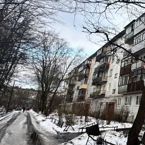 Комната Коммунар г., улица Пионерская, 11