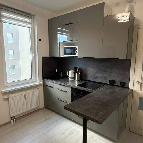 2-комн квартира аллея Арцеуловская, 21