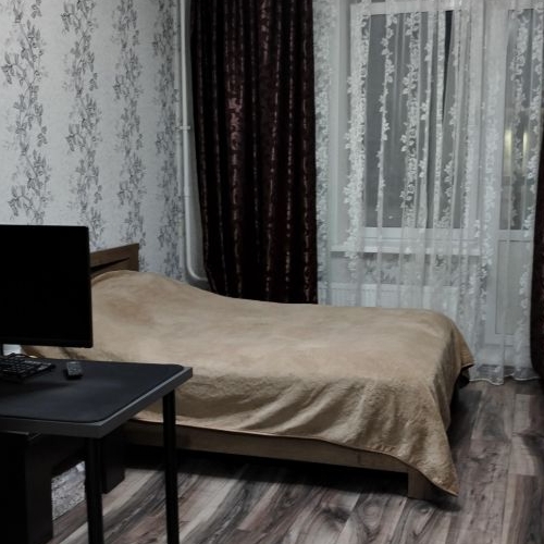 2-комн квартира Южный мкр, улица Крымская, 4