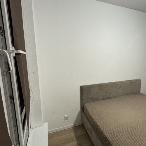 3-комн квартира Новоселье городской поселок, улица Невская, 15к1