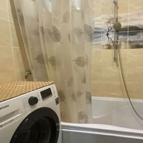 2-комн квартира улица Красного Курсанта, 51