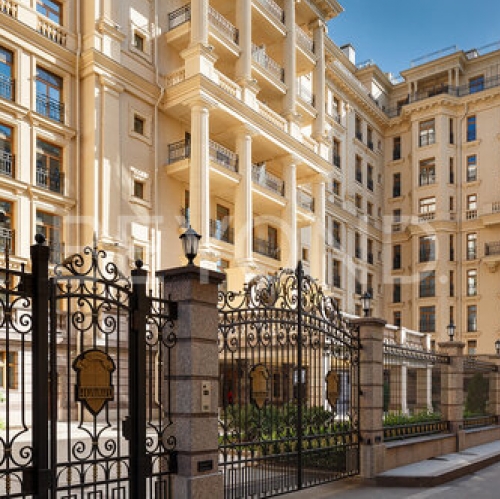 3-комн квартира Реки Фонтанки наб,  д. 76 к2