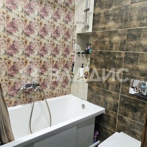 3-комн квартира улица Бабушкина,  д. 61