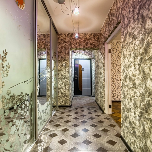 3-комн квартира Хошимина ул,  д. 9,  к. 1