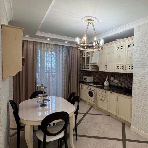 3-комн квартира улица Есенина, 1к1