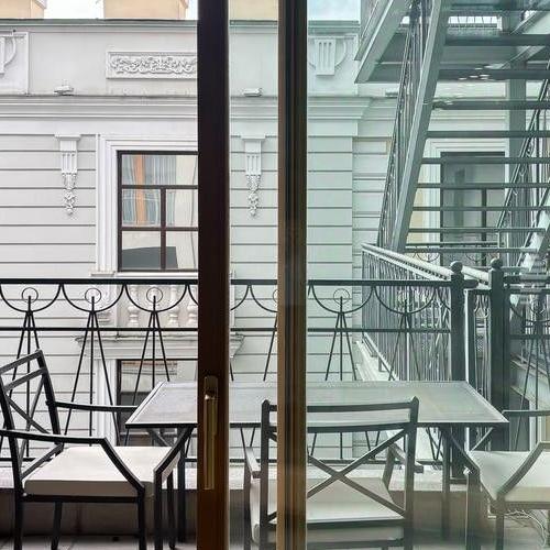 2-комн квартира Конногвардейский бульвар, 5