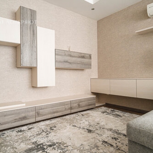 3-комн квартира Московский пр-кт,  д. 183-185