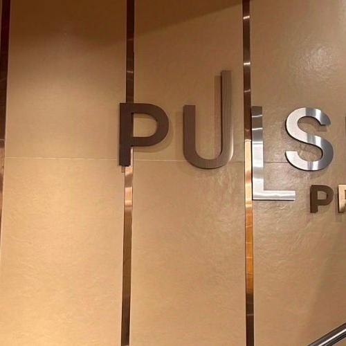 2-комн квартира Дальневосточный проспект, 23