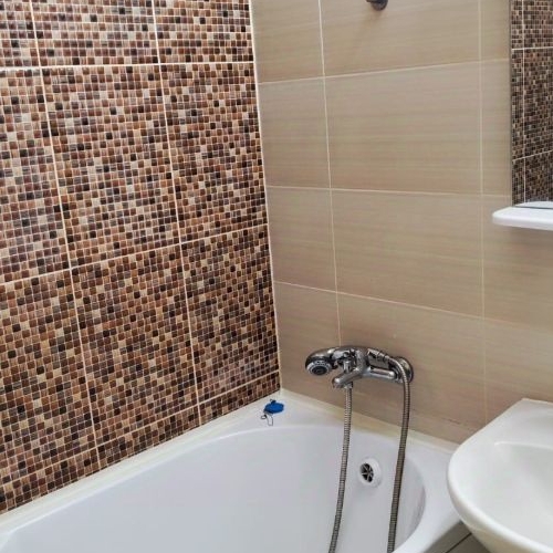 1-комн квартира пос. Янино-1, улица Ясная, 11