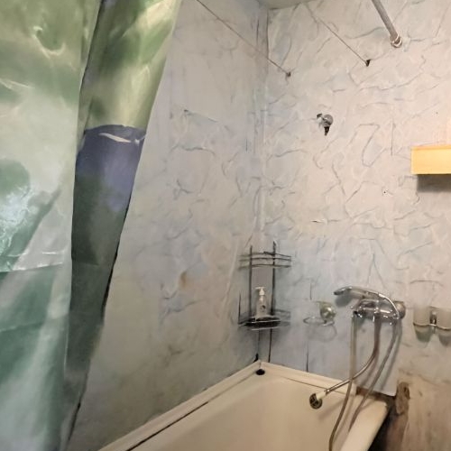 Комната Красное Село г, Стрельнинское ш,  д. 4к2