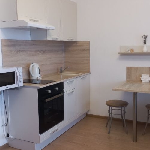 Студия Яхтенная улица, 34