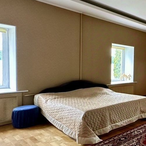 Коттедж/дом Старая Дача мкр, Имени Свердлова пгт