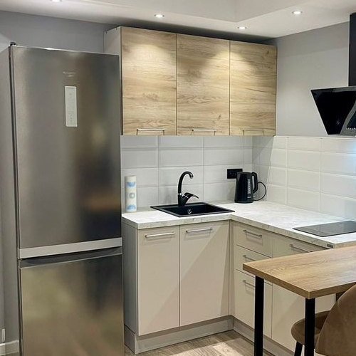 Студия пос. Шушары, Пулковское тер., улица Образцовая, 3