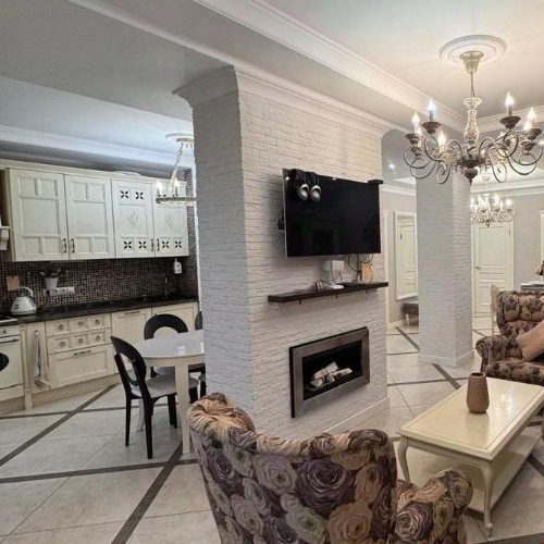 3-комн квартира улица Есенина, 1к1