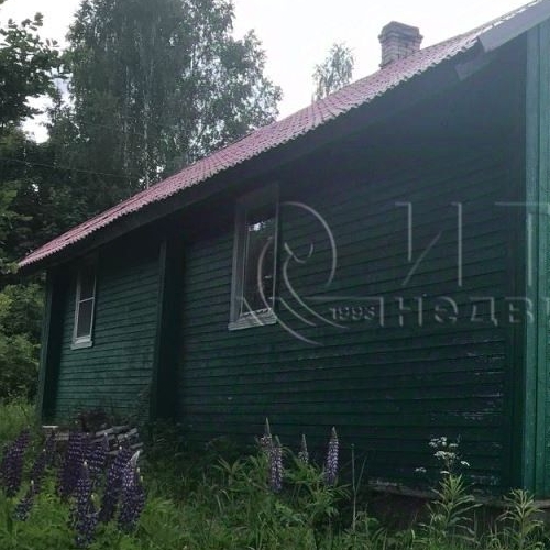 Коттедж/дом д. Ручей, 8