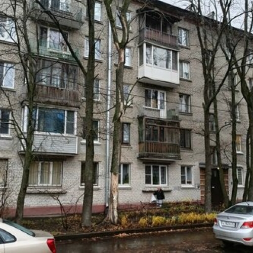 1-комн квартира ул Ленсовета,  д. 81