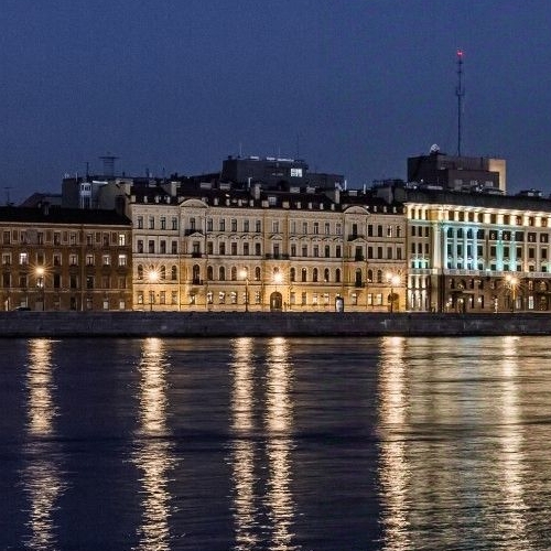 2-комн квартира набережная Воскресенская, 32